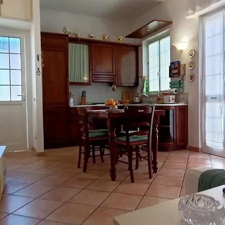 Comfy Flat Near The *
