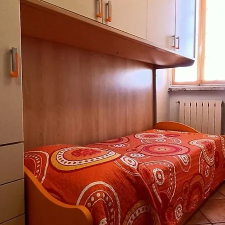 Comfy Flat Near The Apartment