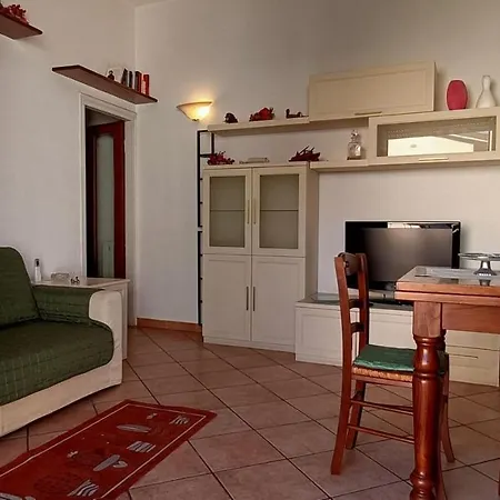 Comfy Flat Near The Apartment