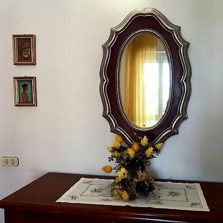Apartment Comfy Flat Near The
