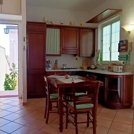 Comfy Flat Near The * Torre del Lago Puccini